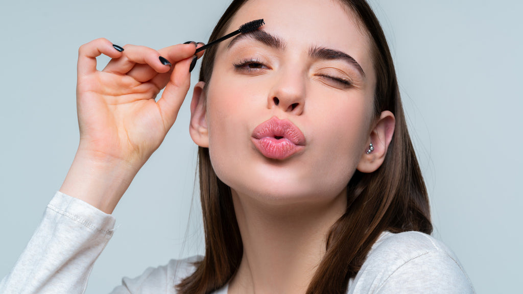 How to Choose the Right Eyebrow Product for Your Skin Type