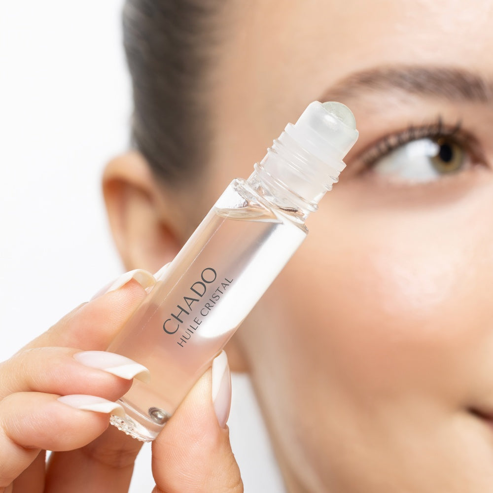 زيت الحواجب المغذي Huile Cristal من CHADO Cosmetics أفضل زيت حواجب في دبي والإمارات العربية المتحدة